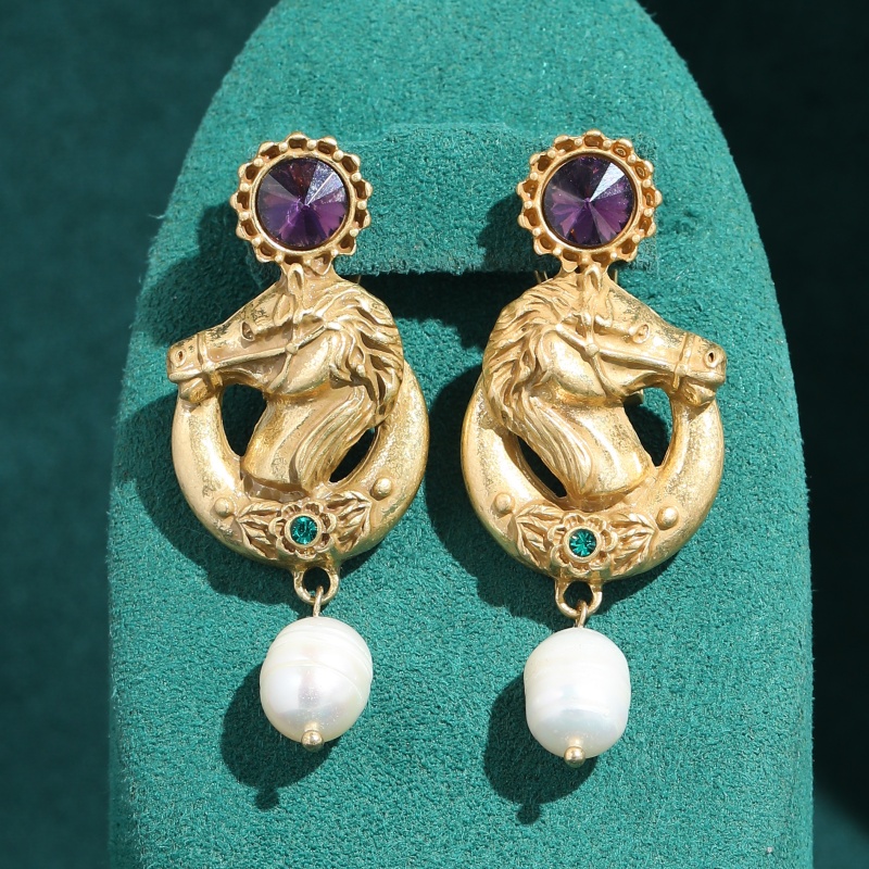 Vintage Fashion Jewelry Brands - Boucles d'oreilles pendantes vintage tête de