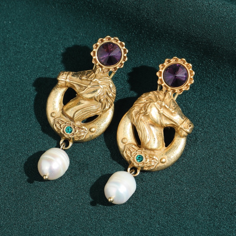 Boucles d'oreilles pendantes v - Vintage Fashion Jewelry Brands avis et prix