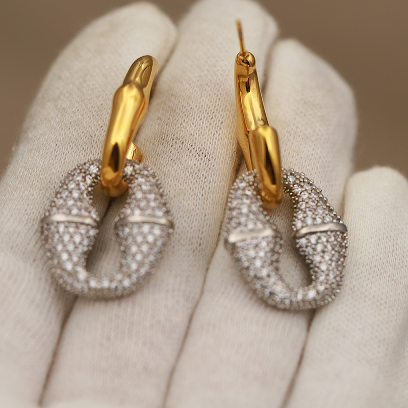 Boucles d'oreilles classiques  - Vintage Fashion Jewelry Brands avis et prix