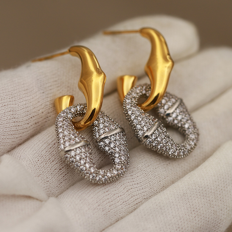 Boucles d'oreilles classiques  - Vintage Fashion Jewelry Brands avis et prix