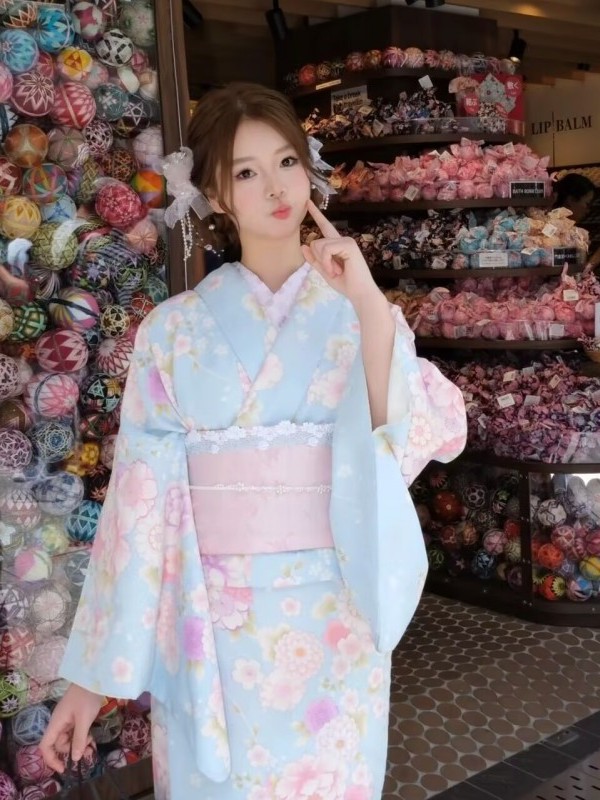 Nouveau Kimono Traditionnel Ja - Vintage Fashion Photography avis et prix